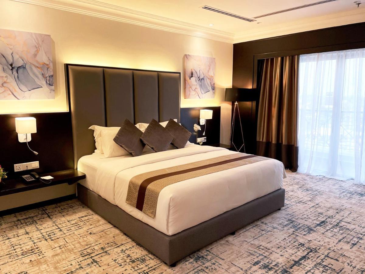Grand Darul Makmur Hotel Kuantan Extérieur photo