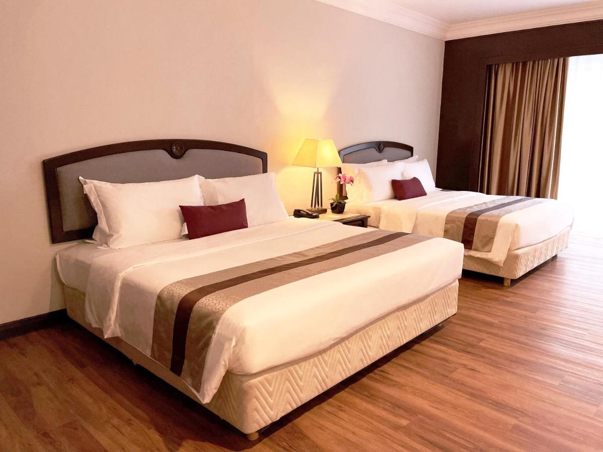 Grand Darul Makmur Hotel Kuantan Extérieur photo
