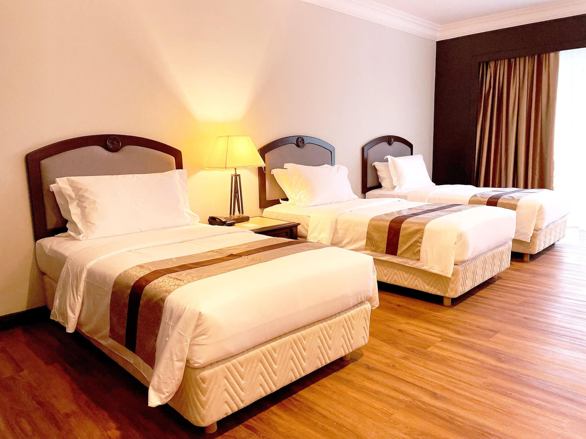 Grand Darul Makmur Hotel Kuantan Extérieur photo