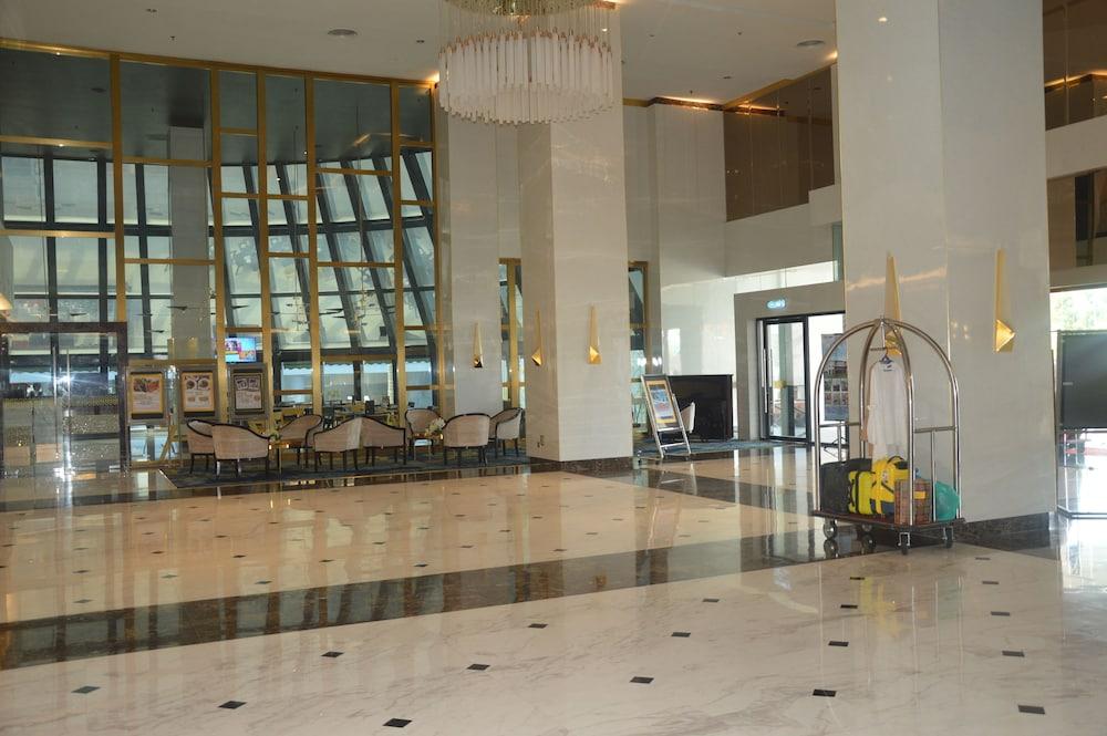 Grand Darul Makmur Hotel Kuantan Extérieur photo