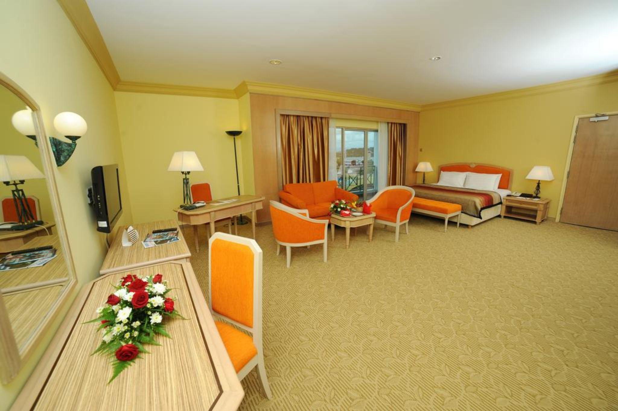 Grand Darul Makmur Hotel Kuantan Extérieur photo