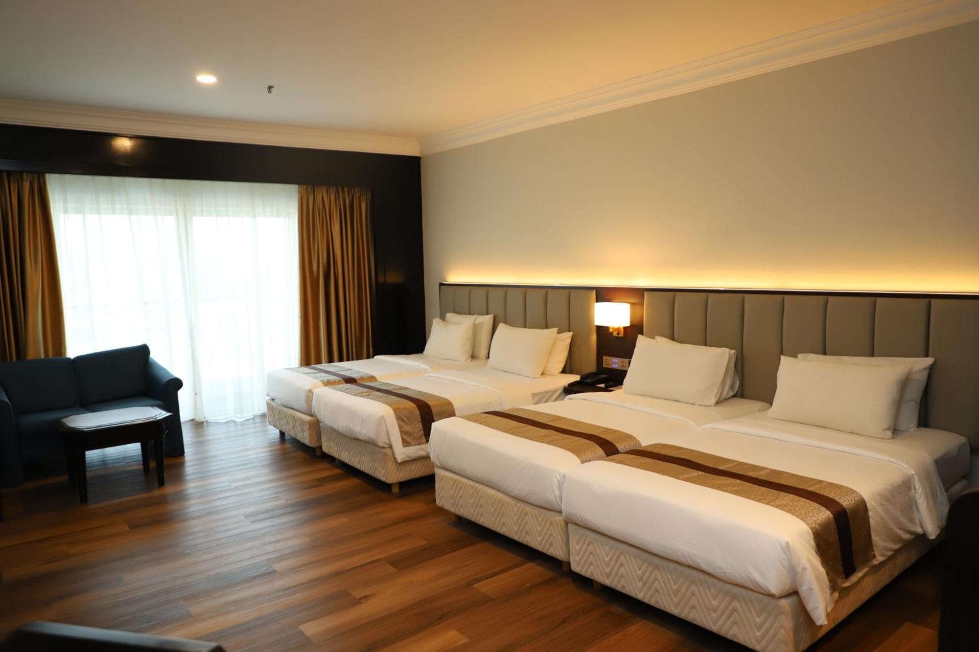 Grand Darul Makmur Hotel Kuantan Extérieur photo