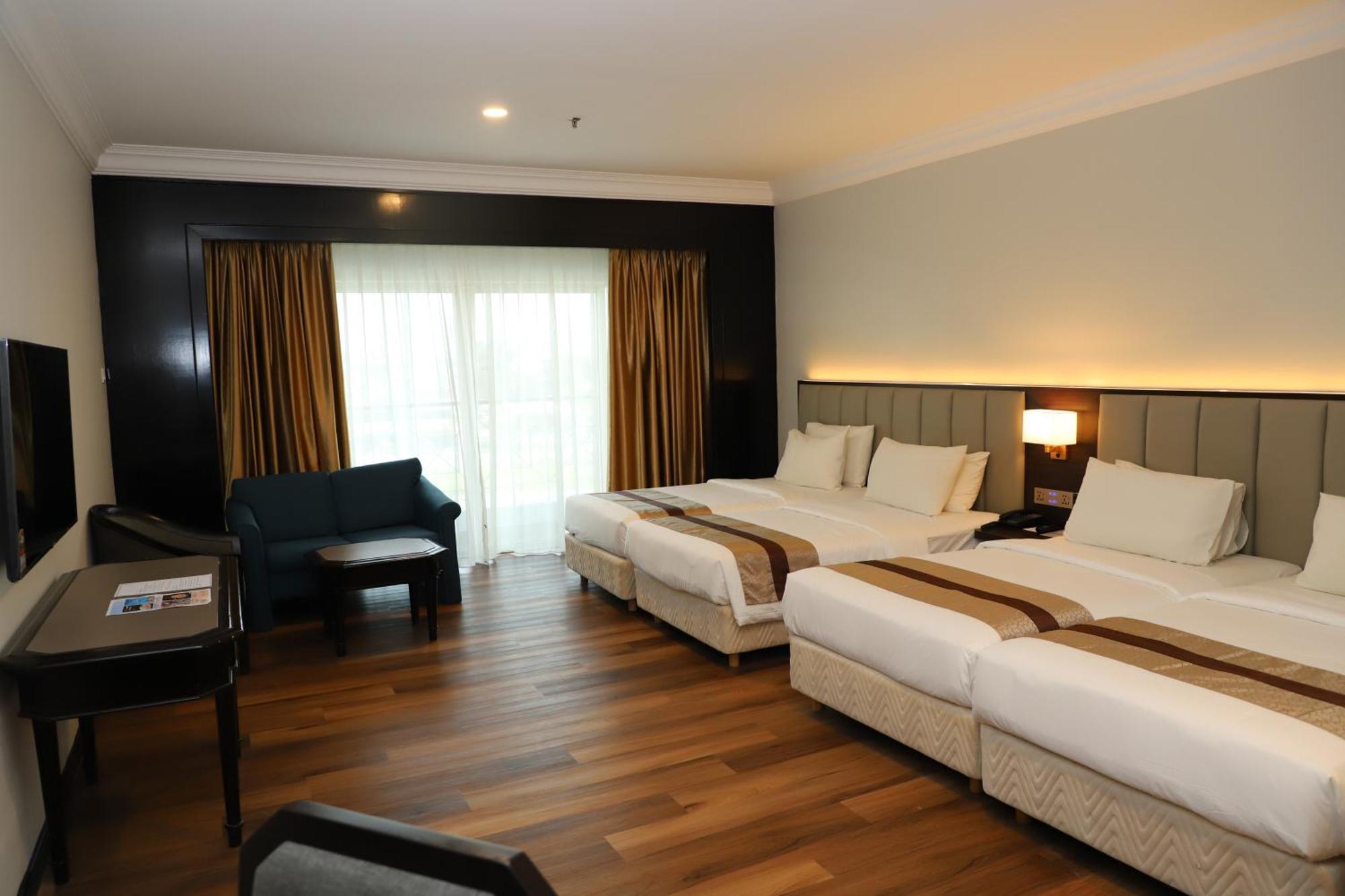 Grand Darul Makmur Hotel Kuantan Extérieur photo