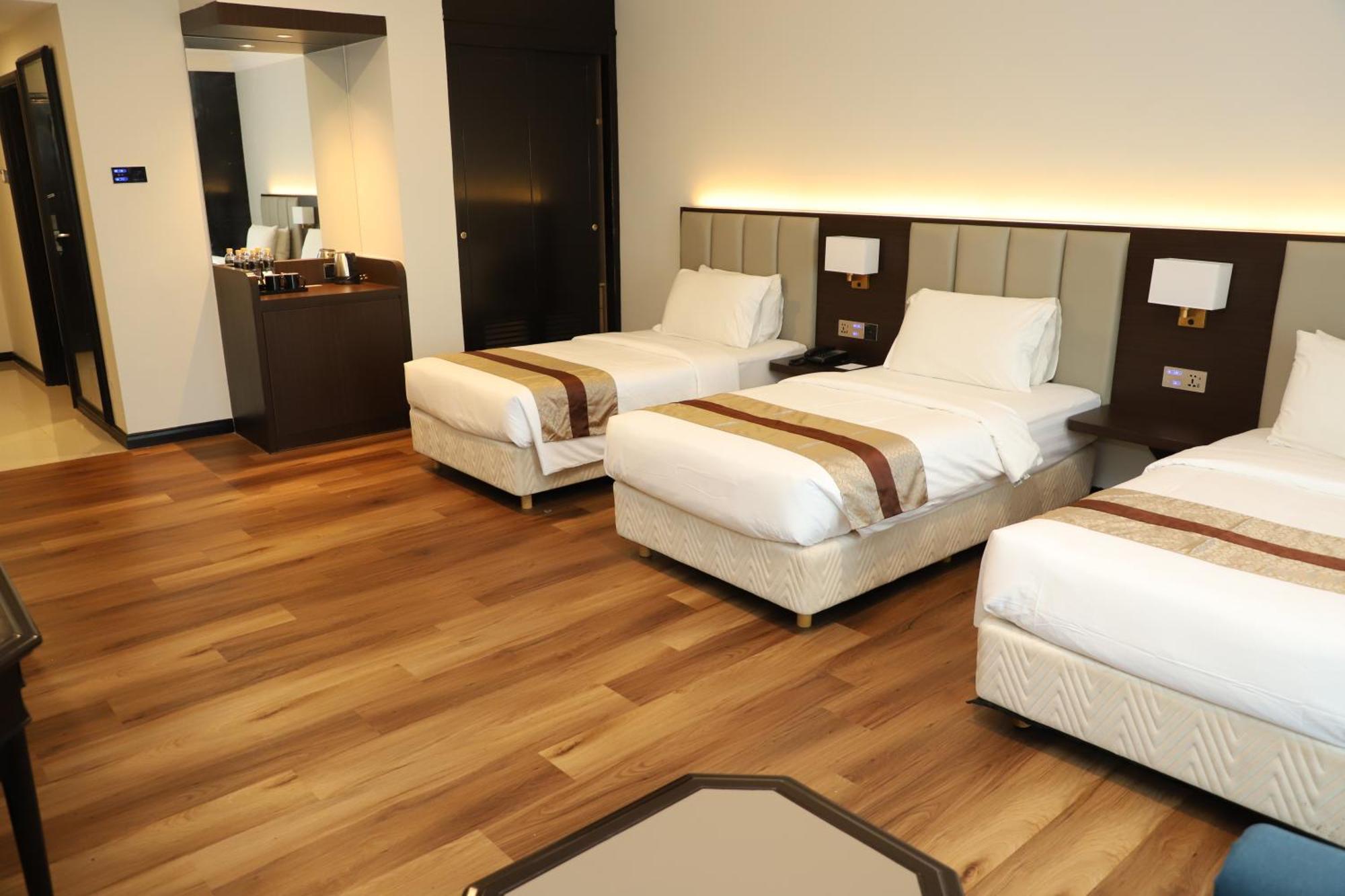 Grand Darul Makmur Hotel Kuantan Extérieur photo