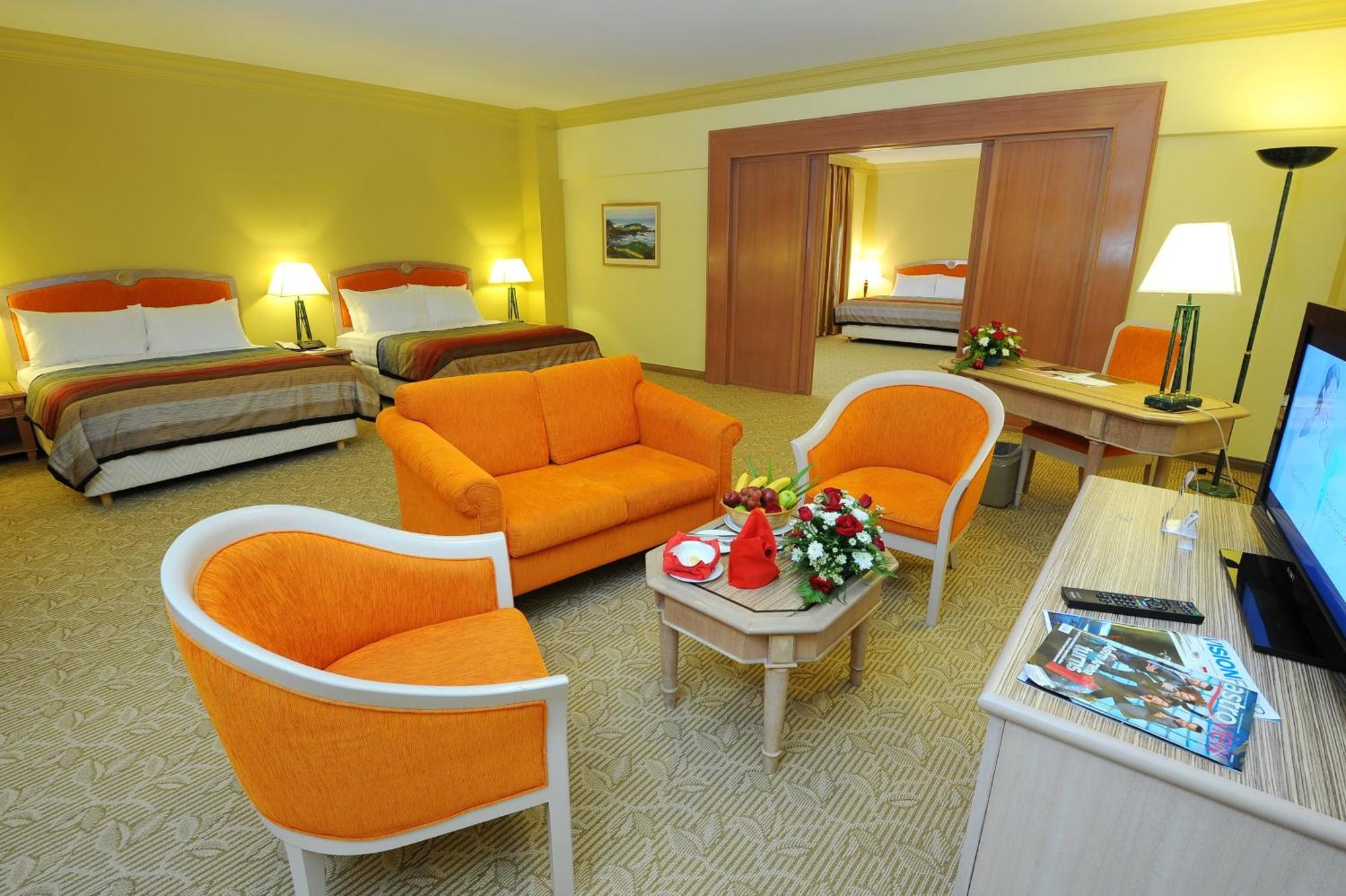 Grand Darul Makmur Hotel Kuantan Extérieur photo